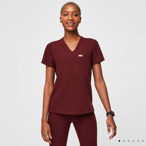 Figs Catarina scrub top